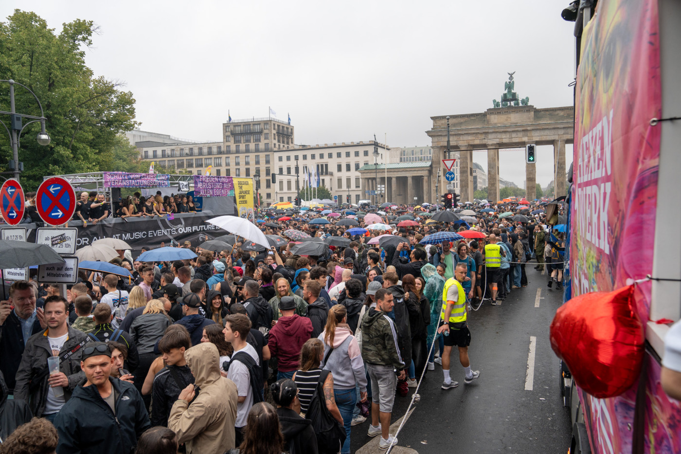 Elad Itzkin Photography - Humen Colours - Rave the Planet - Berlin - ELD06144.jpg — Elad Itzkin