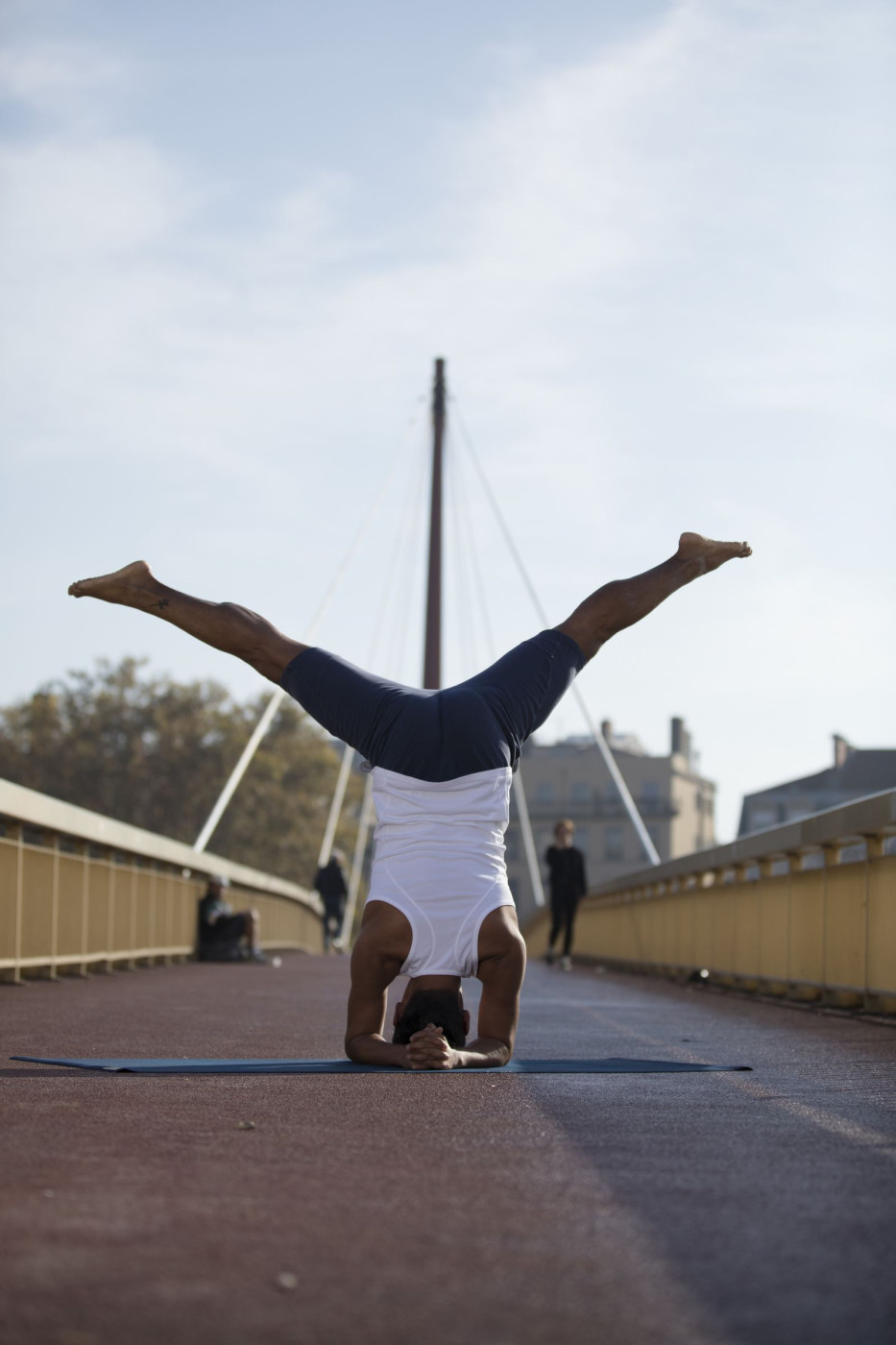 Elad-Itzkin-Yoga-Photography-Carlos-Sanchespinoza-7574.jpg