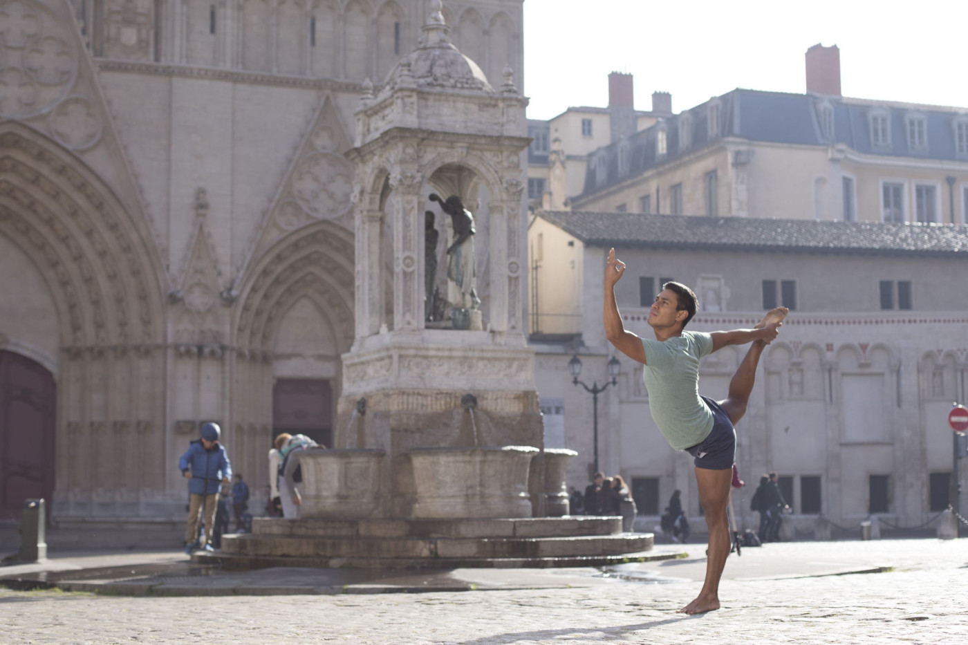 Elad-Itzkin-Yoga-Photography-Carlos-Sanchespinoza-7700.jpg