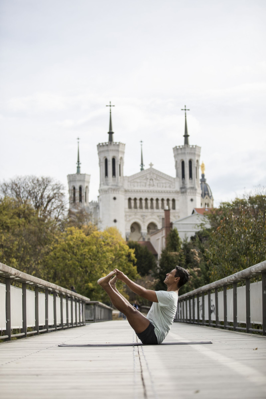 Elad-Itzkin-Yoga-Photography-Carlos-Sanchespinoza-8315.jpg