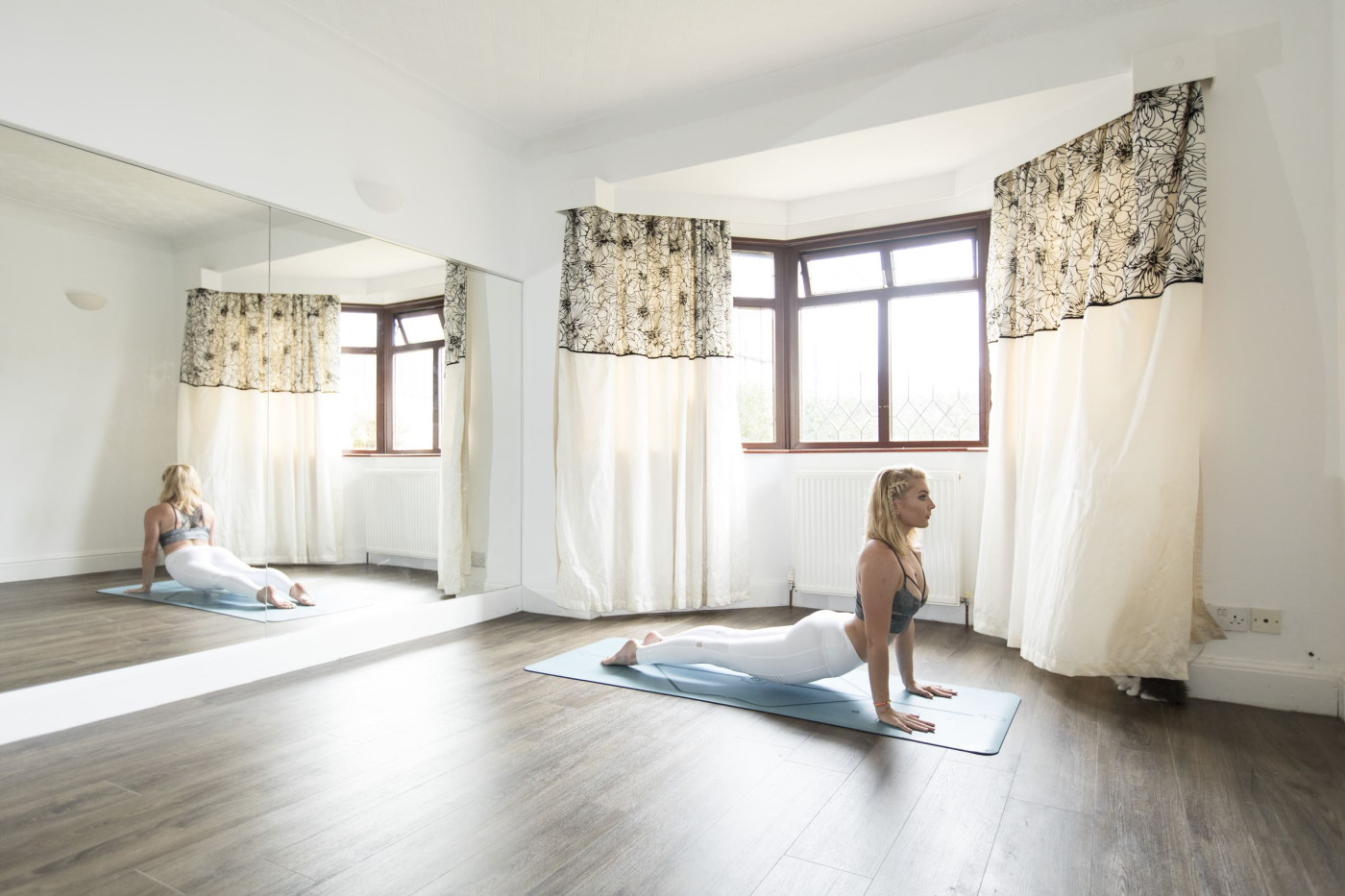 Elad-Itzkin-Yoga-Photography-Deanna-Foster-ELAD6389.jpg