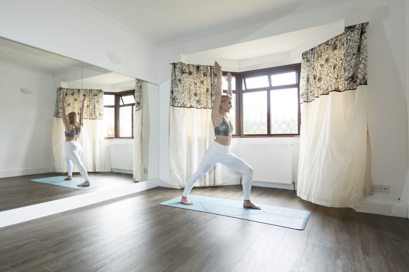 Elad-Itzkin-Yoga-Photography-Deanna-Foster-ELAD6426.jpg