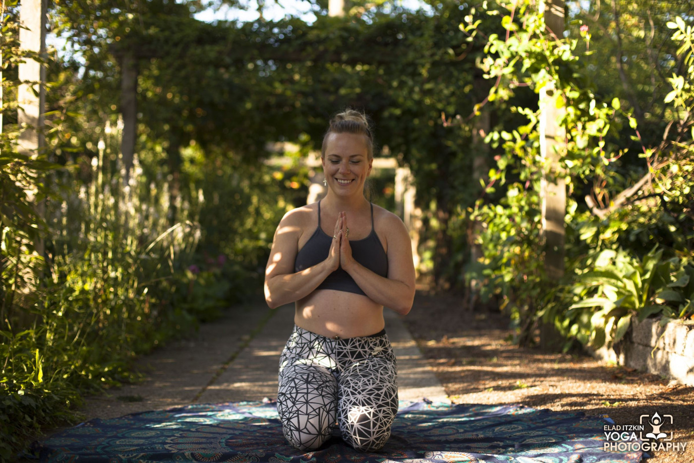 Evaloa-Schou-Yoga-Dance-Elad-Itzkin-Yoga-Photography-Copenhagen-Denmark-0372.jpg
