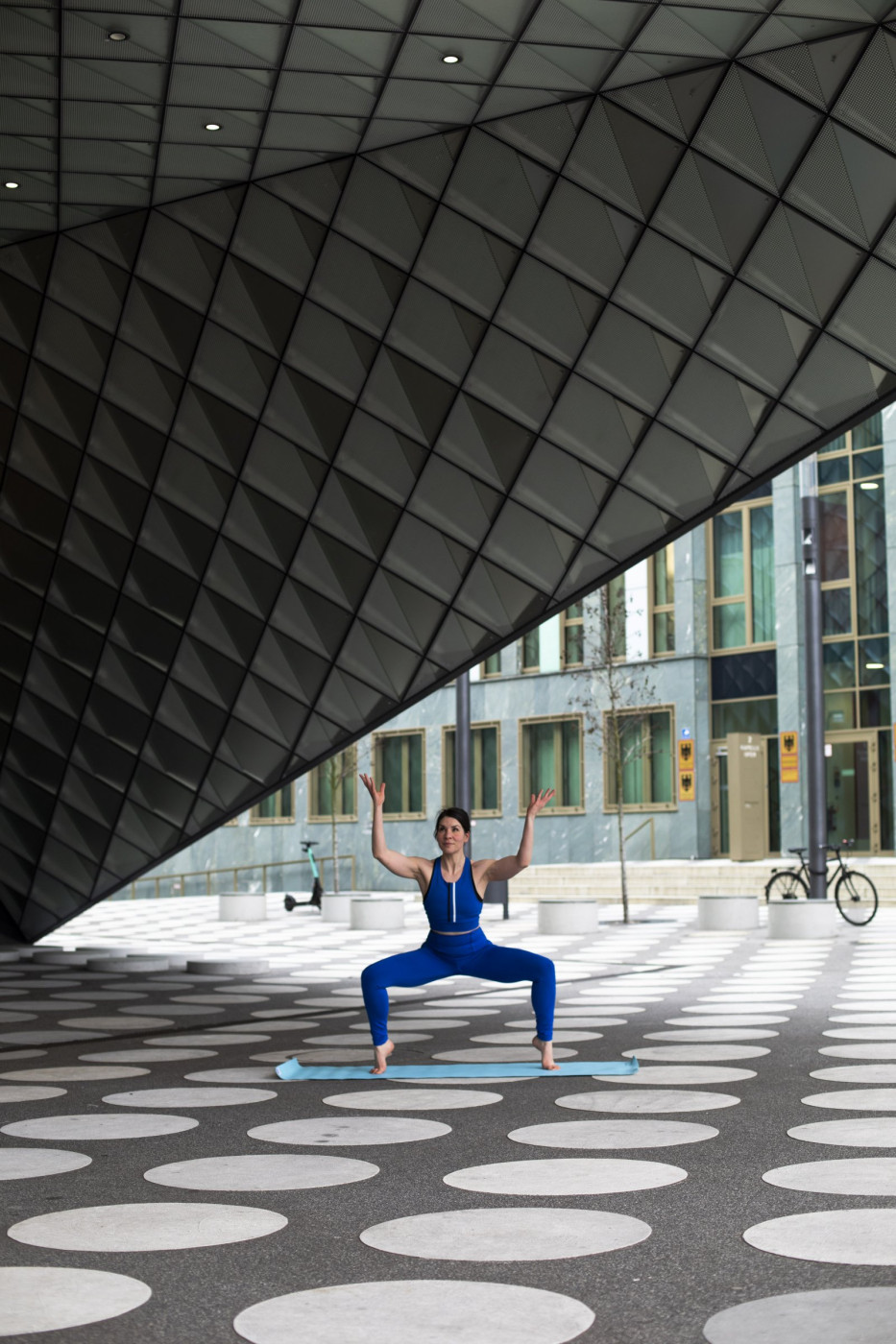 Elad-Itzkin-Yoga-Photography-Jessica-Jhotiyoga-Berlin-Germany-ELAD8384.jpg