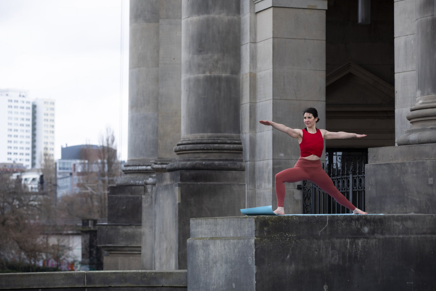 Elad-Itzkin-Yoga-Photography-Jessica-Jhotiyoga-Berlin-Germany-ELAD8706.jpg