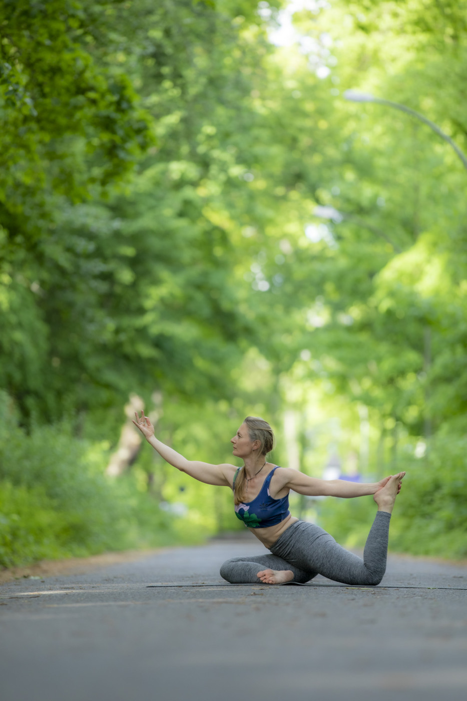 Elad Itzkin Yoga Photography - Kerstin Haag - Berlin - elad0665.jpg