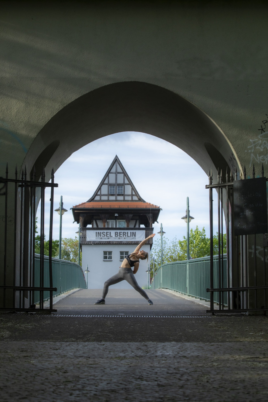 Elad Itzkin Yoga Photography - Kerstin Haag - Berlin - elad0819.jpg