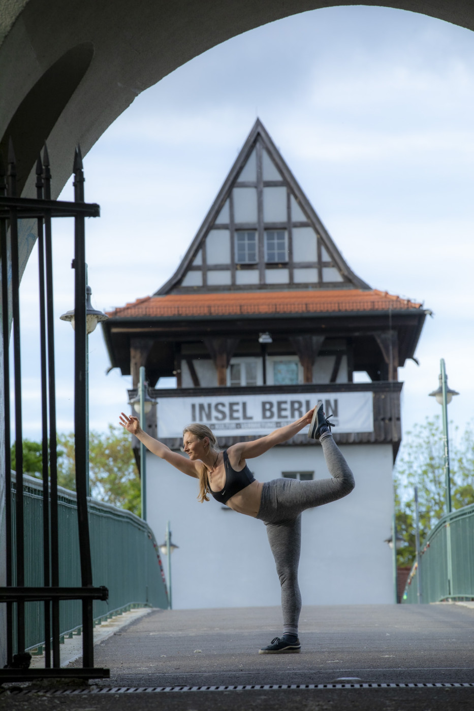Elad Itzkin Yoga Photography - Kerstin Haag - Berlin - elad0837.jpg
