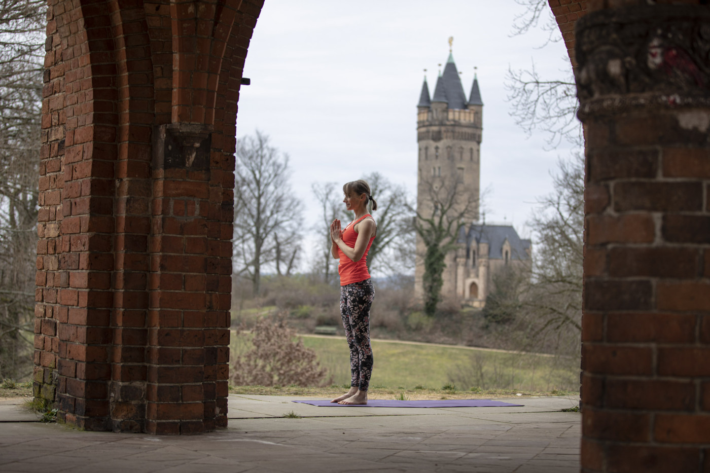 Elad-Itzkin-Yoga-Photography-Kristina-Hodakova-Berlin-Germany-ELAD9011.jpg