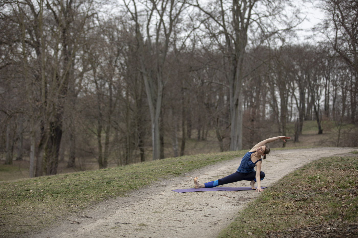 Elad-Itzkin-Yoga-Photography-Kristina-Hodakova-Berlin-Germany-ELAD9228.jpg